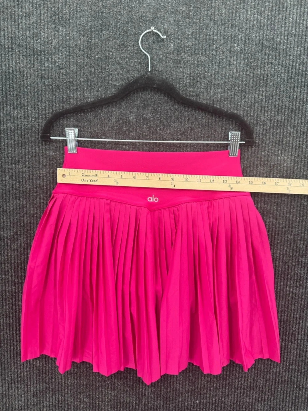 Alo Yoga Grand Slam Tennis Skirt - Magenta Crush Size Large